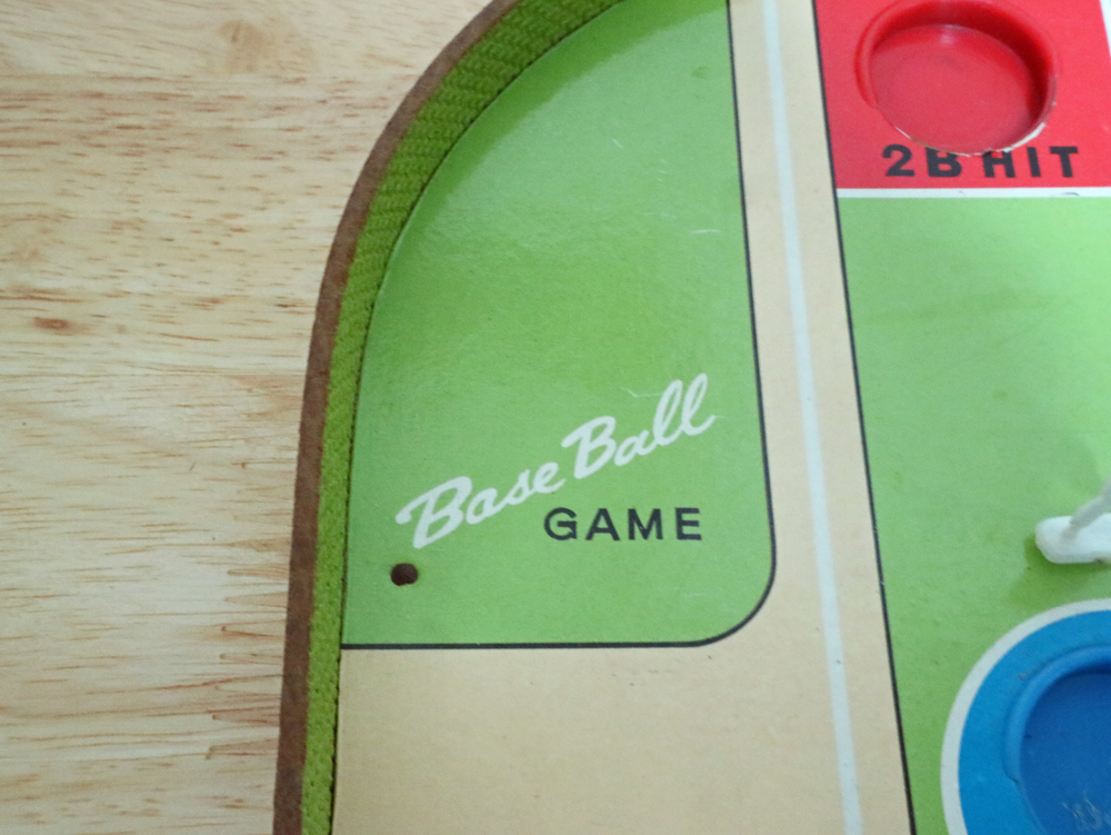 ベースボールゲーム 三塁側ファウルゾーンに「Base Ball Game」の文字