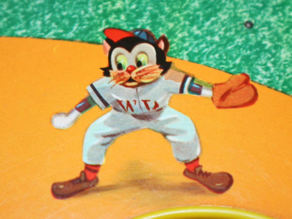 ディズニー野球盤A型 エポック社 河田商店・任天堂骨牌 ディズニーにしては怪しいキャラクター